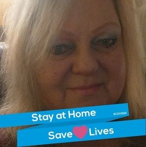 Meet your Posher, Tina